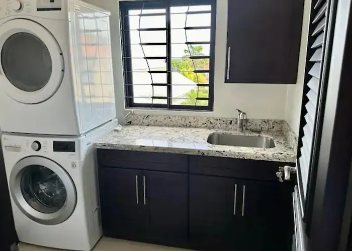 Lodge Furnished In Jamaica Montego Bay