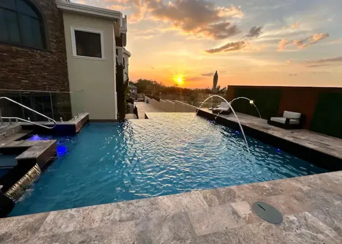 Furnished In Jamaica *